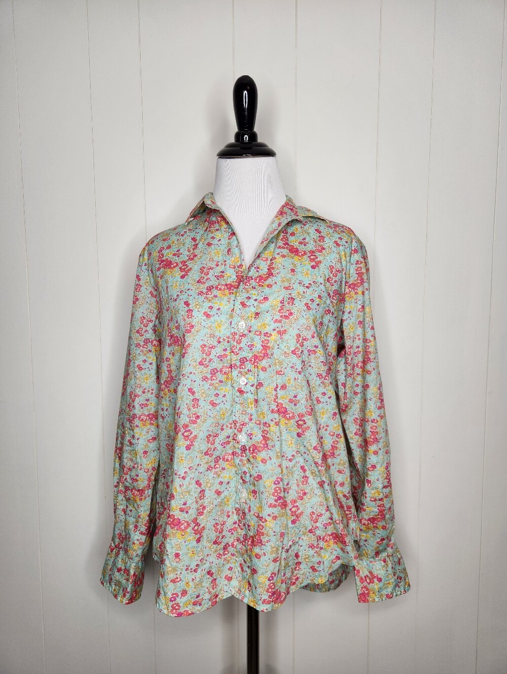 Frank & Eileen Pink Seafoam Green Blue Floral Eileen Relaxed Fit Button Up Shirt